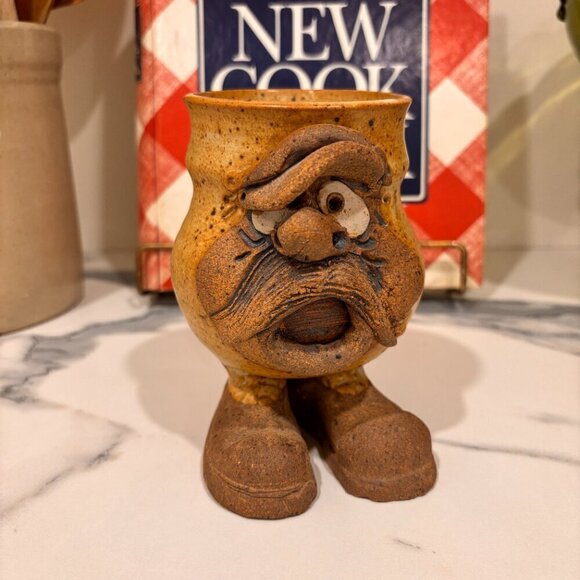 Ugly Pottery Mug Large Feet Funny Features Handcrafted Ceramic VINTAGE - Picture 2 of 9